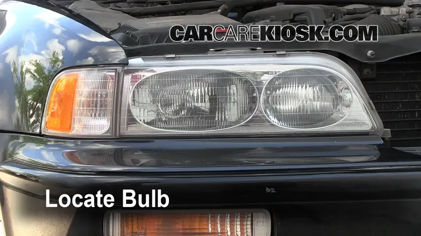 1993 Acura Legend L 3.2L V6 Sedan (4 Door) Éclairage Feux de route (remplacer l'ampoule)
